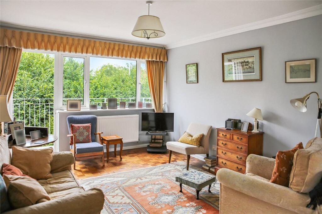 Apartment in Twyford, Wokingham - View 2