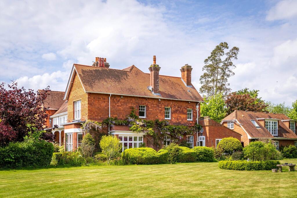 Main image of property: Guildford Road, Rudgwick, Horsham, Surrey, RH12
