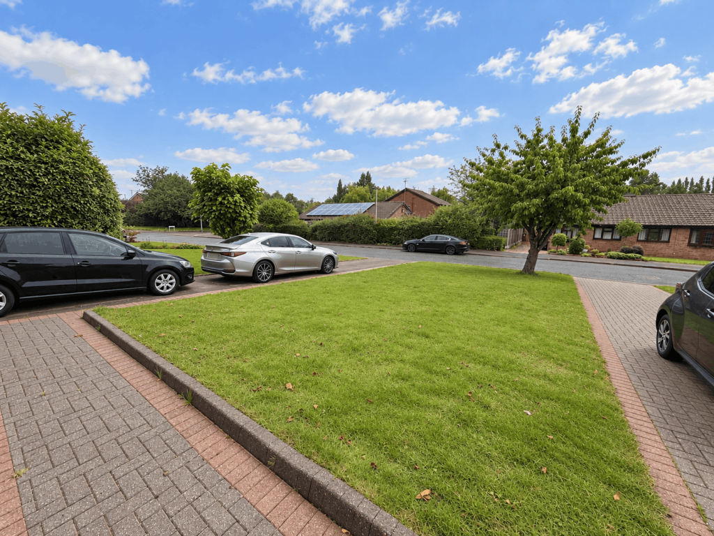House in Stockport - View 3