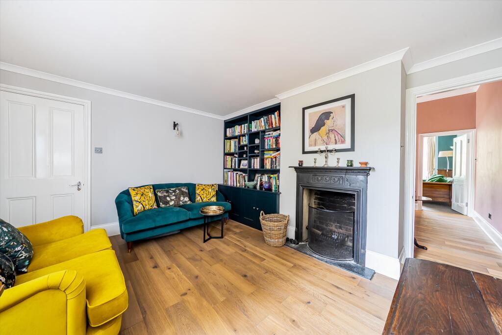 House in Redhill - View 4
