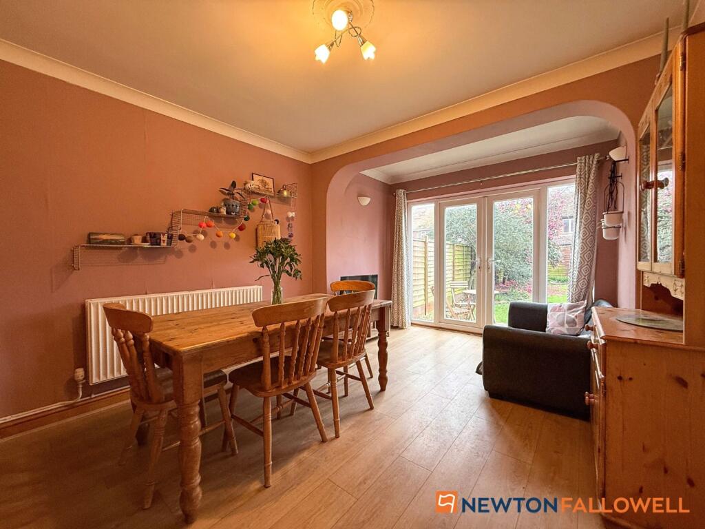 Winthorpe Road, Newark, NG24 photo 4