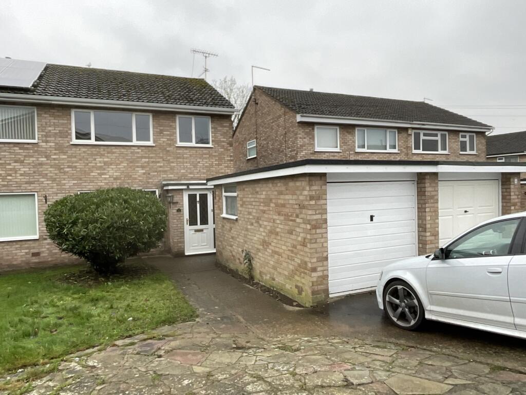 Main image of property: 6 Walnut Drive, Heath Farm, Shrewsbury, SY1 3SQ