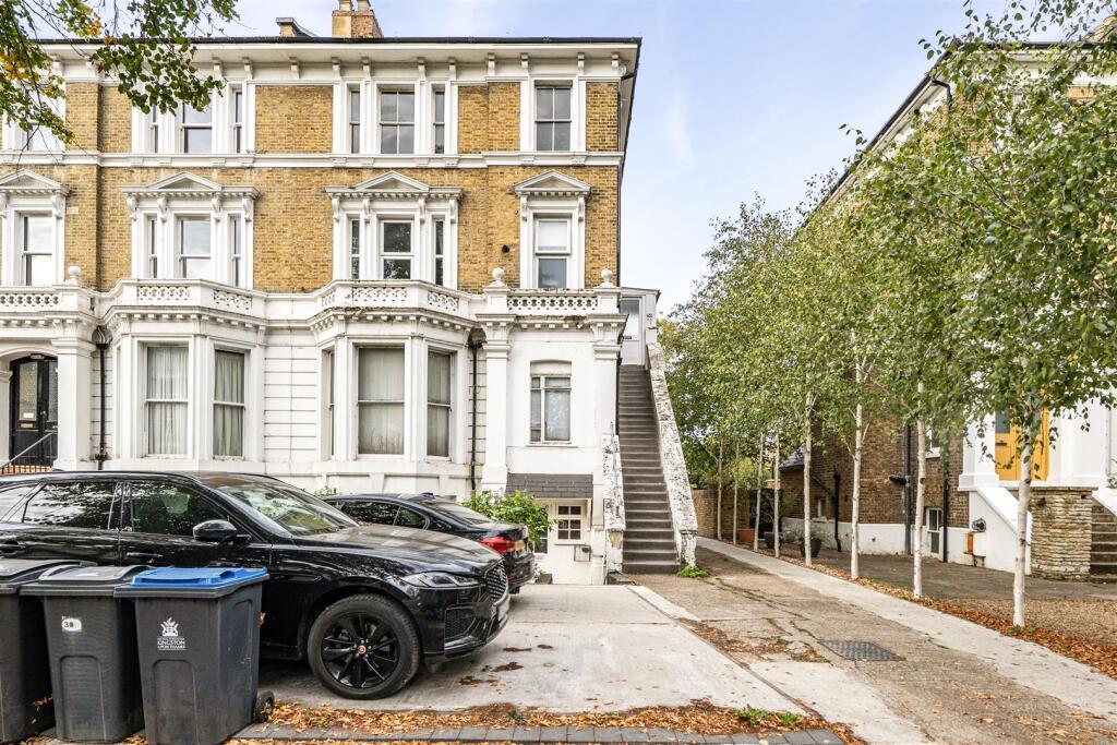 Main image of property: The Avenue, Surbiton