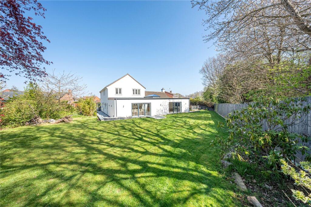 Additional image 39 of Carnoustie, Tamworth, Staffordshire, B77