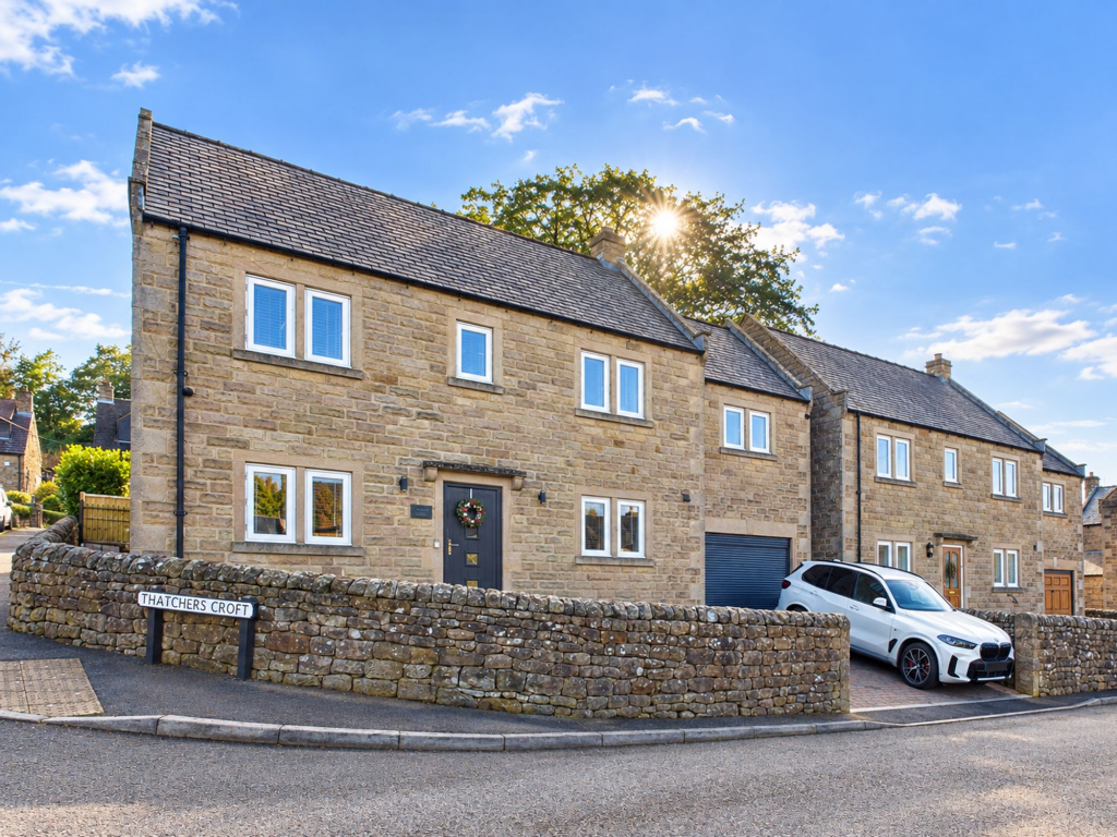 5-bed detached on Thatchers Croft, Tansley, DE4, £595,000