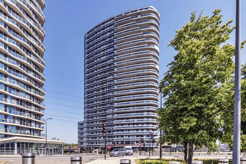 Main image of property: Gateway Tower, 28 Western Gateway, Royal Victoria E16