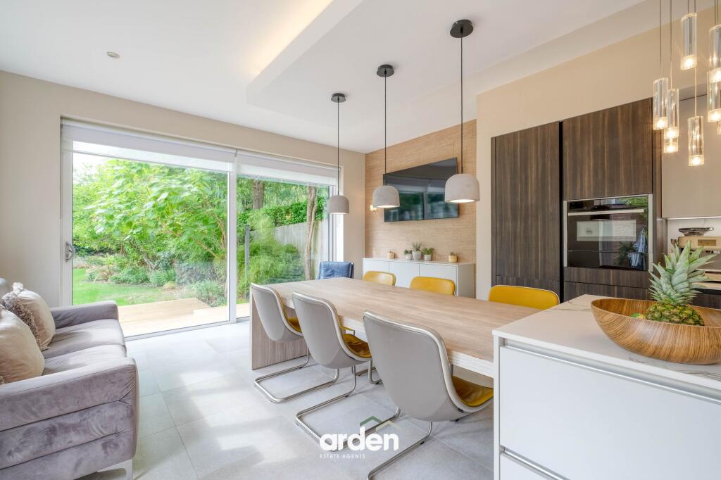Alderbrook Road, Solihull, B91 photo 4