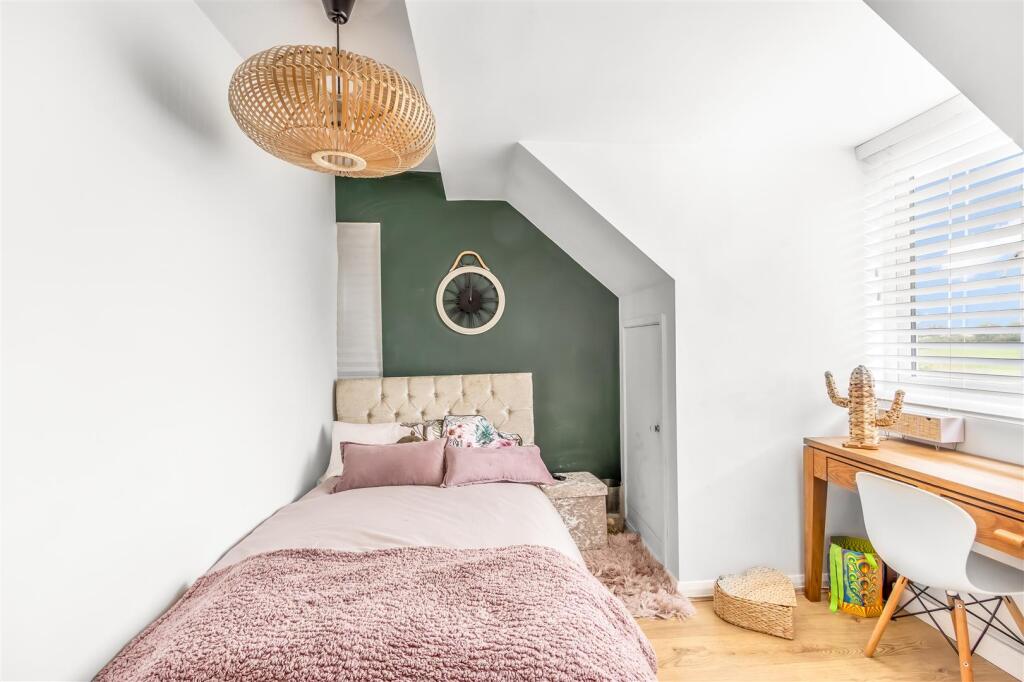 Additional image 12 of Bell Lane, Brookmans Park