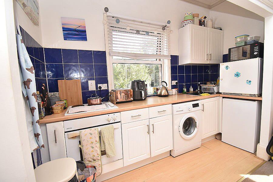 Apartment in Exeter - View 3