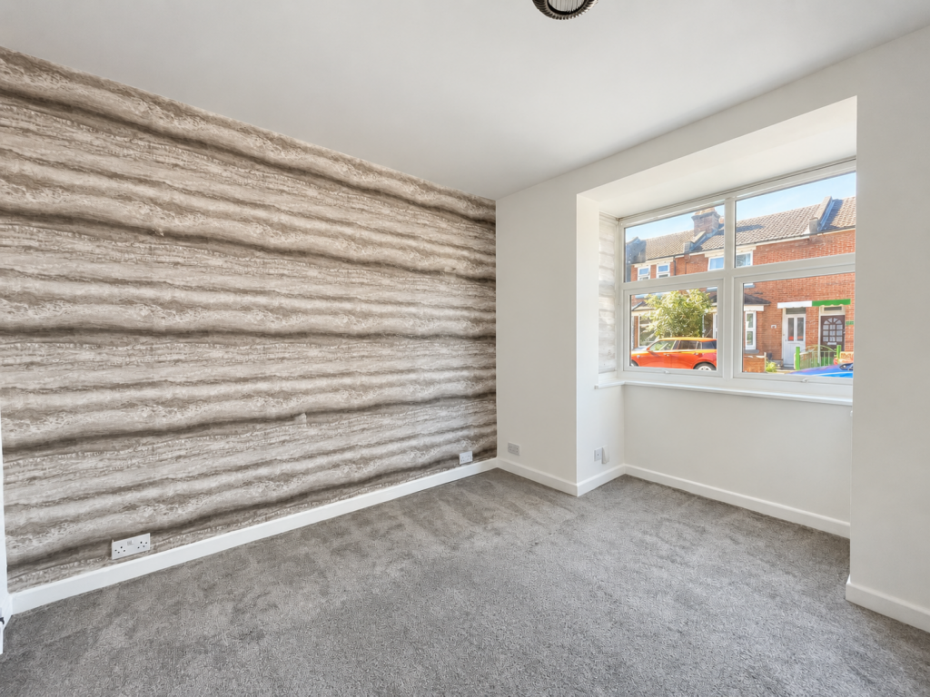 House in Southampton - View 4