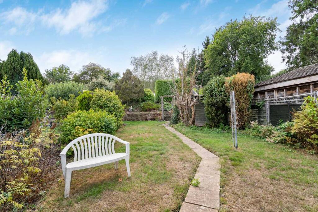 House in South Oxfordshire, Wheatley - View 2