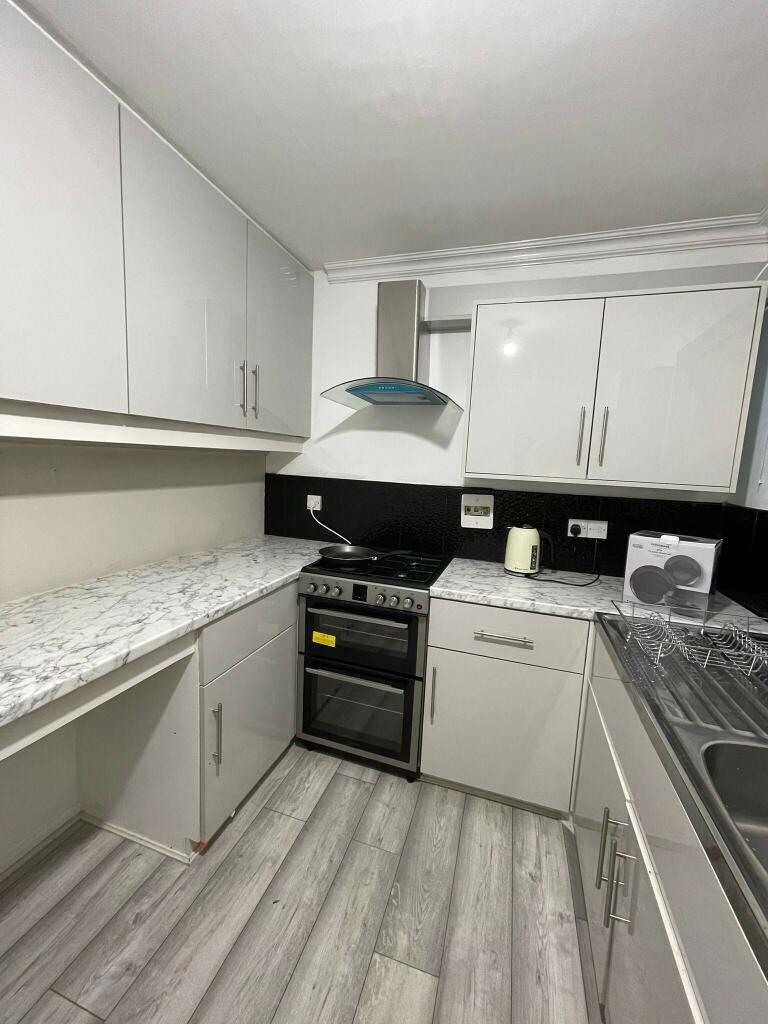 Apartment in Manchester, Greater Manchester - View 5