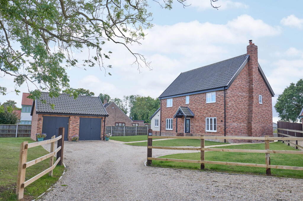5-bed detached on Long Street Great Ellingham NR17, £650,000