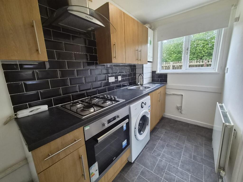 Apartment in Paisley - View 4