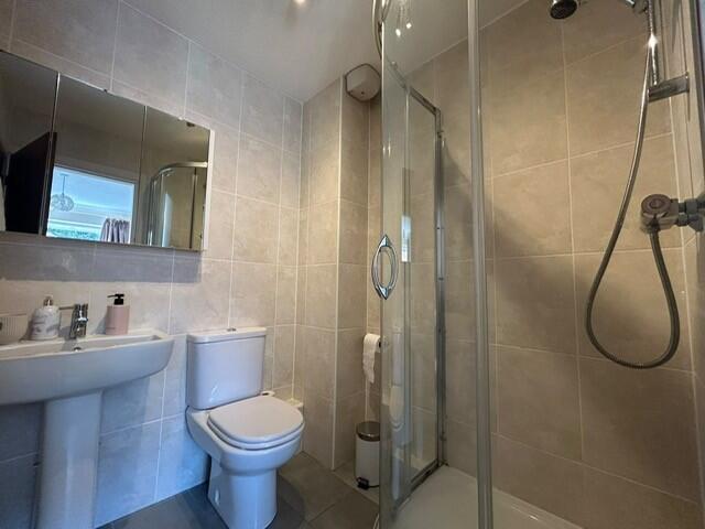 Apartment in Stockport - View 4