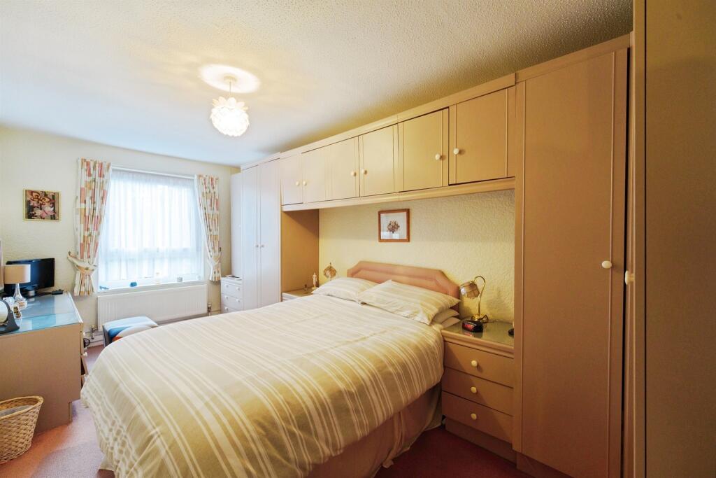 House in London - View 4