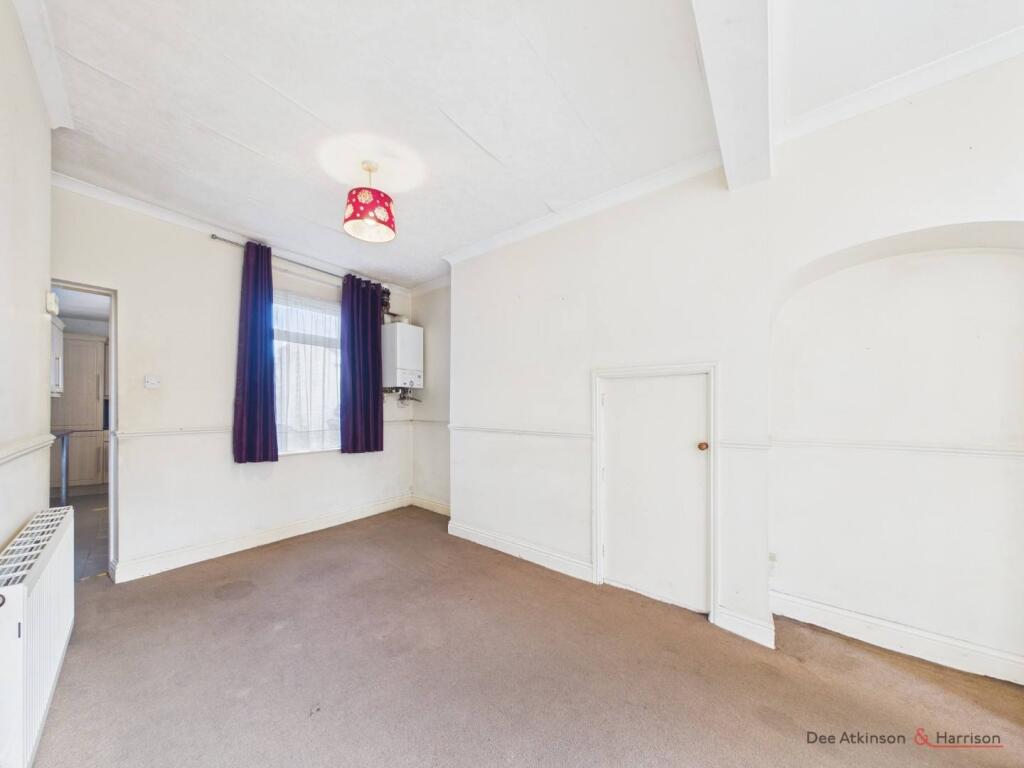 Eastgate North, Driffield, YO25 6EE - More