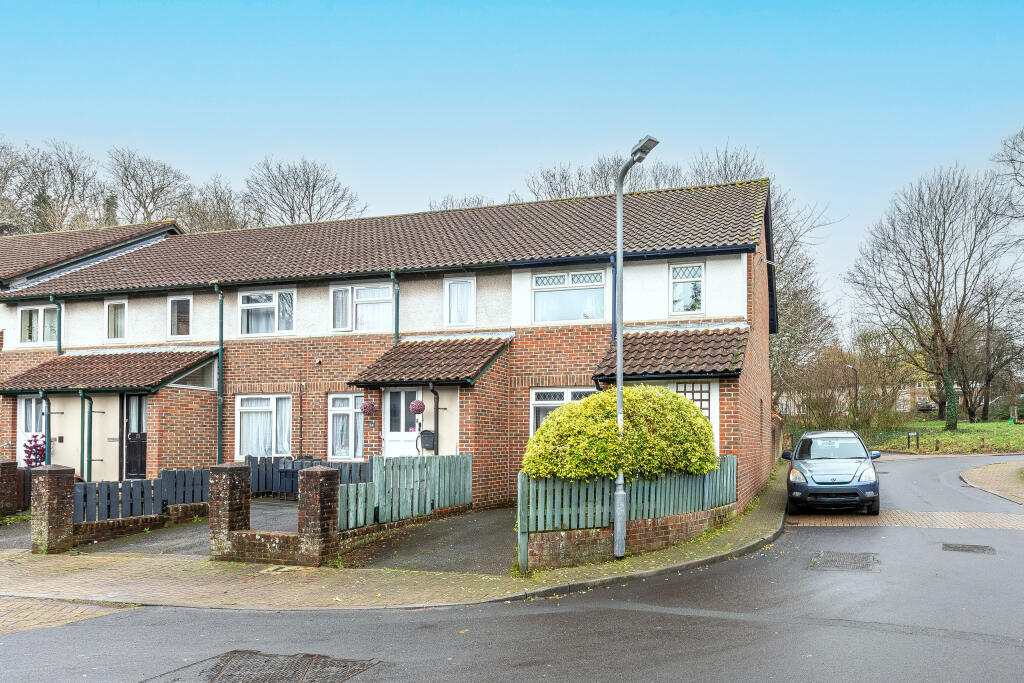 Main image of property: Woodview Close, Shirehampton, Bristol