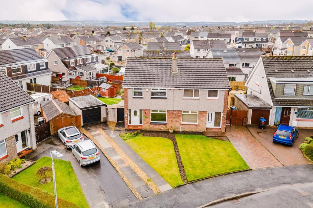 Main image of property: 29 Benbecula Road, Kilmarnock, KA3