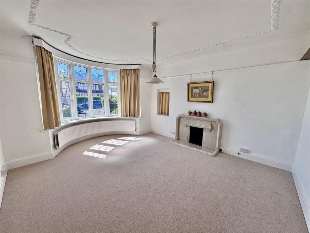 Overlea Avenue, Deganwy, Conwy - View 5