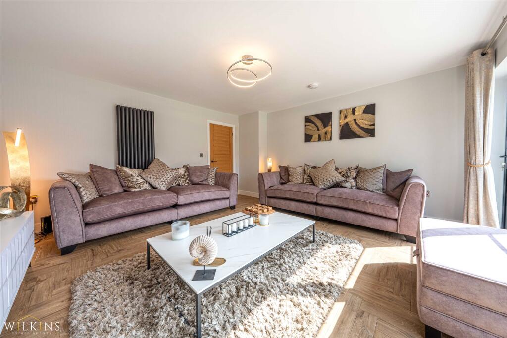 Additional image 4 of Coton Lane, Tamworth, Staffordshire, B79