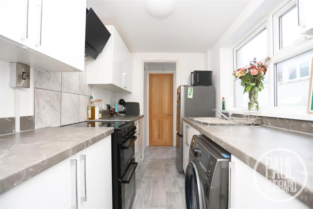 Edinburgh Road, Lowestoft, NR32 photo 3