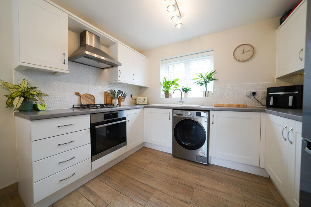 Lovett Crescent, Mountsorrel, Loughborough, Leicestershire - More