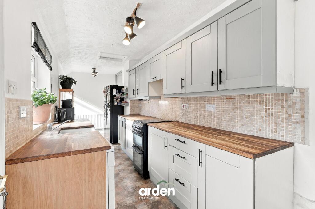 Millsbro Road, Redditch, B98 photo 4