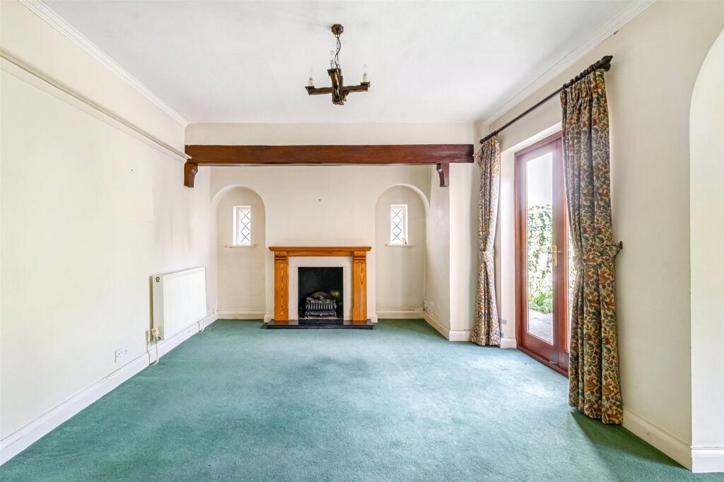 House in London, Whitton - More