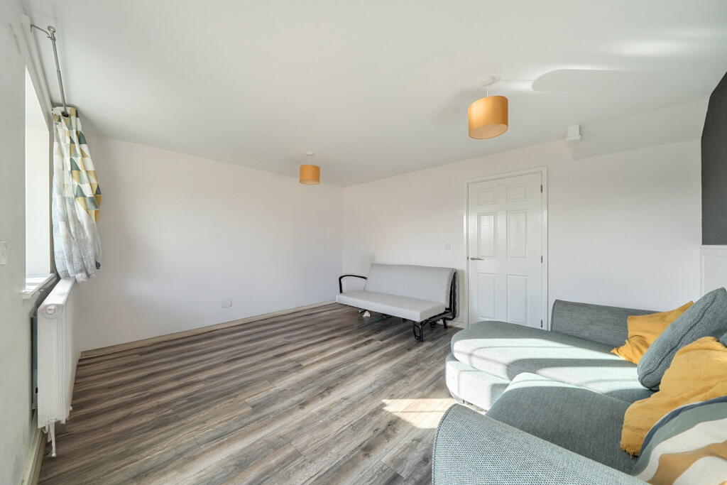 House in Southampton - View 5