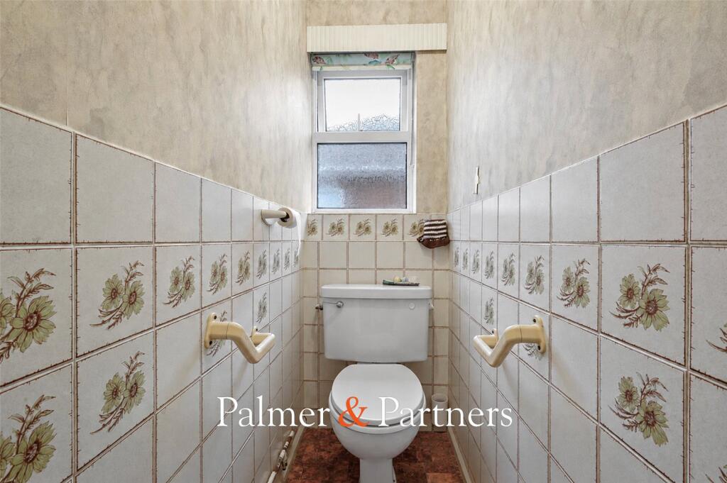 House in Colchester, Stanway - More