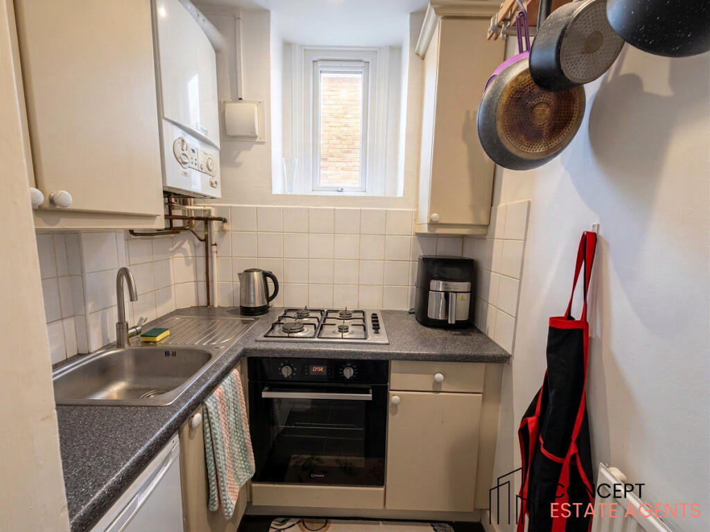 Apartment in London, Falcon Estate, Clapham Junction - View 2