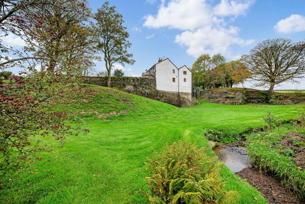 Additional image 48 of Jacketmans Cottage, Whittlestone Head, Darwen