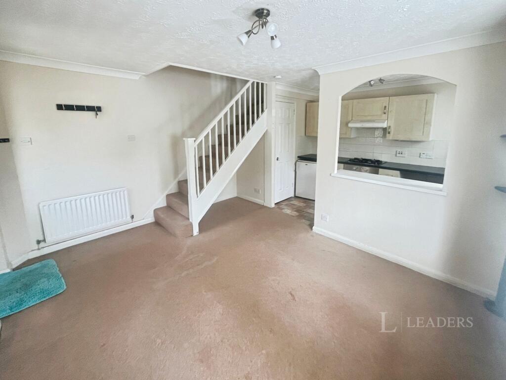 House in Luton - More