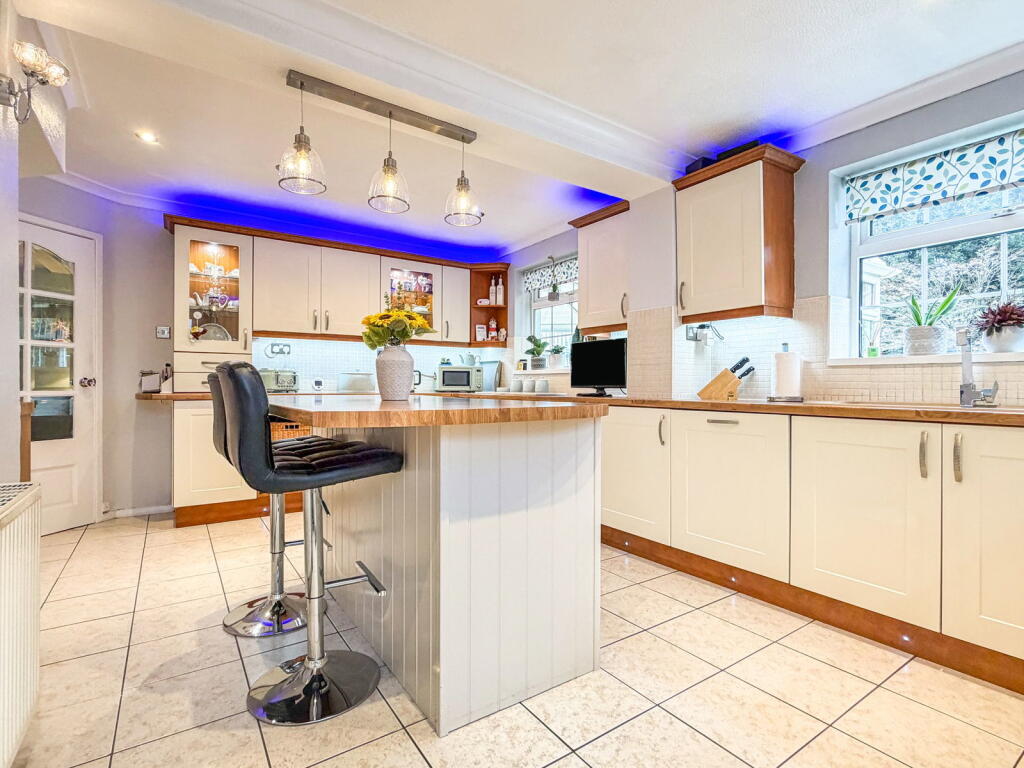 House in East Riding of Yorkshire, Kingston upon Hull - View 3