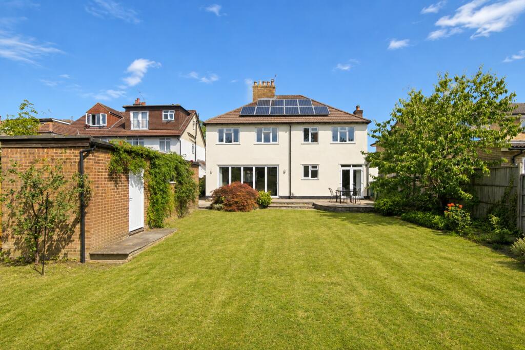 Main image of property: Hatfield Road, St. Albans, Hertfordshire, AL4