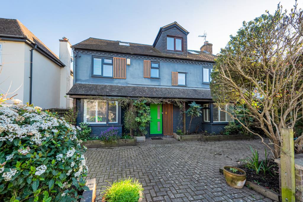 Main image of property: Cutteslowe, North Oxford, OX2