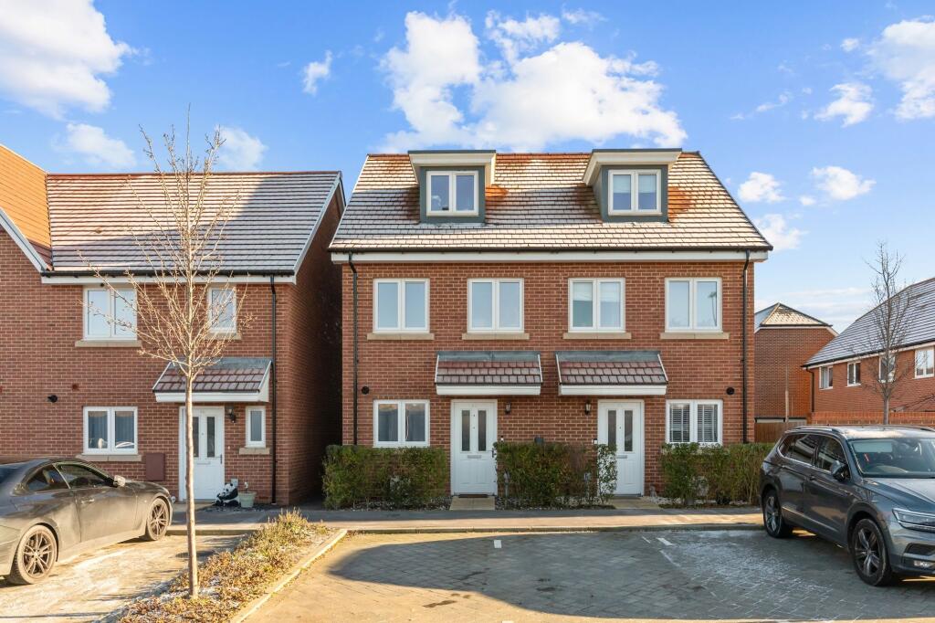 Main image of property: Spruce Hill Brook, Faygate, RH12