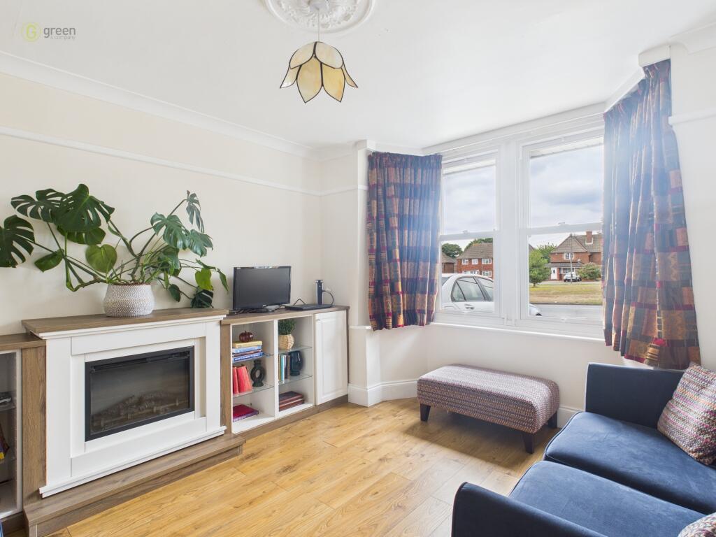Kingstanding Road, Birmingham, B44 photo 3