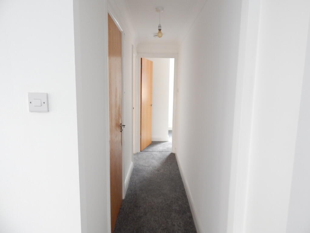 Apartment in Rochester - View 4
