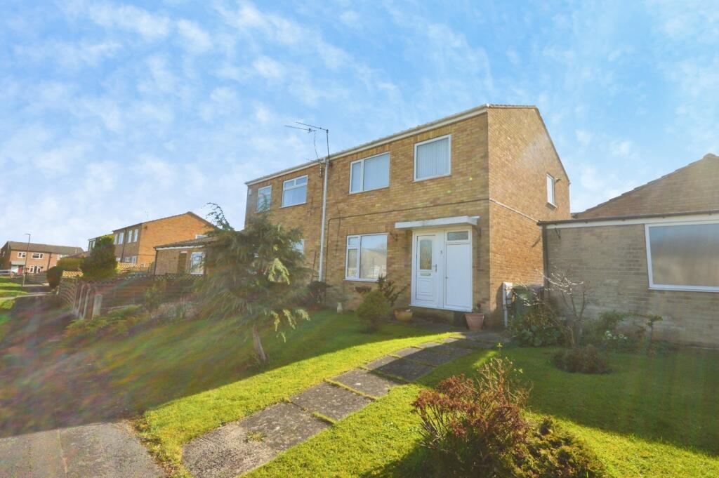 Main image of property: Ruston Close, Chesterfield, Derbyshire, S40