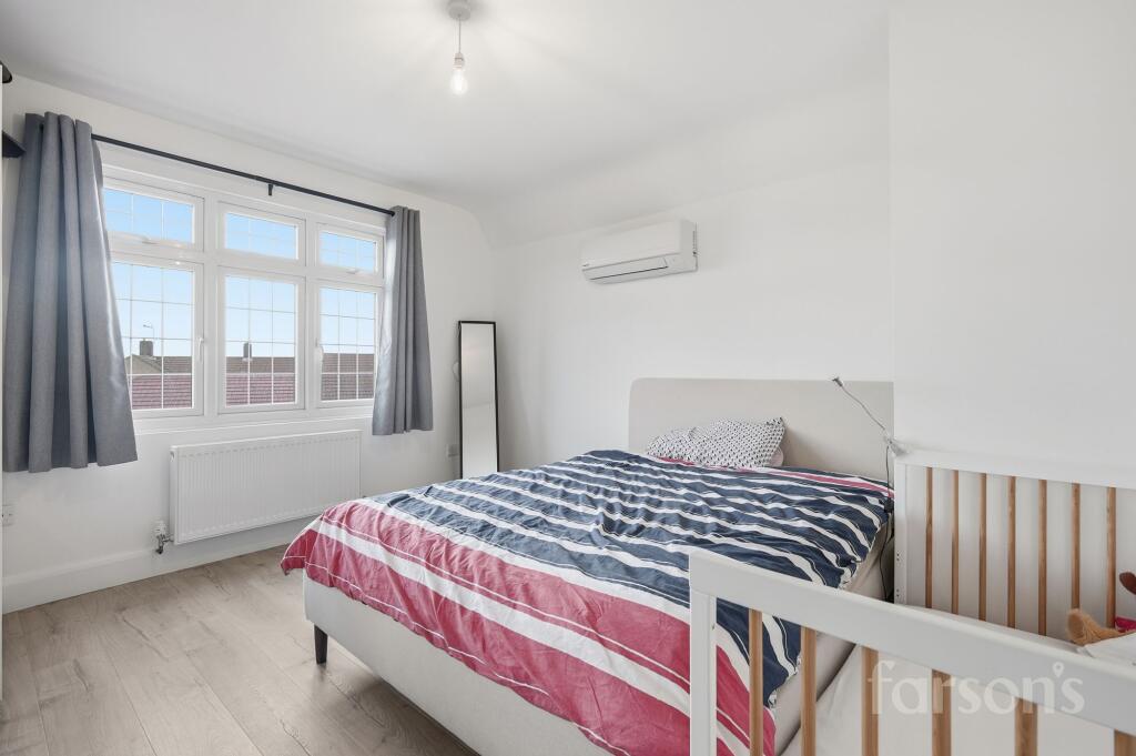 Colyers Lane, Erith, DA8 photo 4