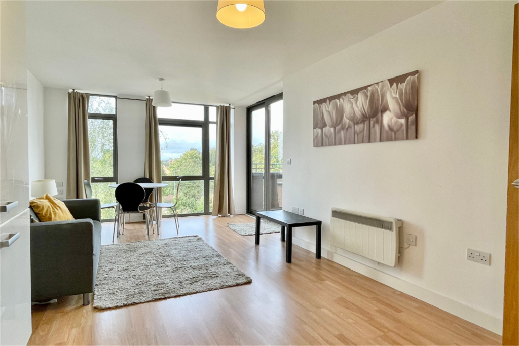 Main image of property: 16 Cossons House, Beeston, NG9 1HQ