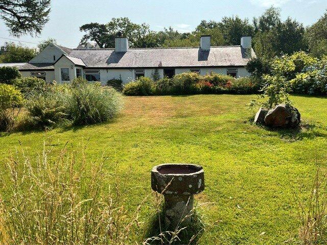 Main image of property: Groeslon, Caernarfon, Gwynedd, LL54