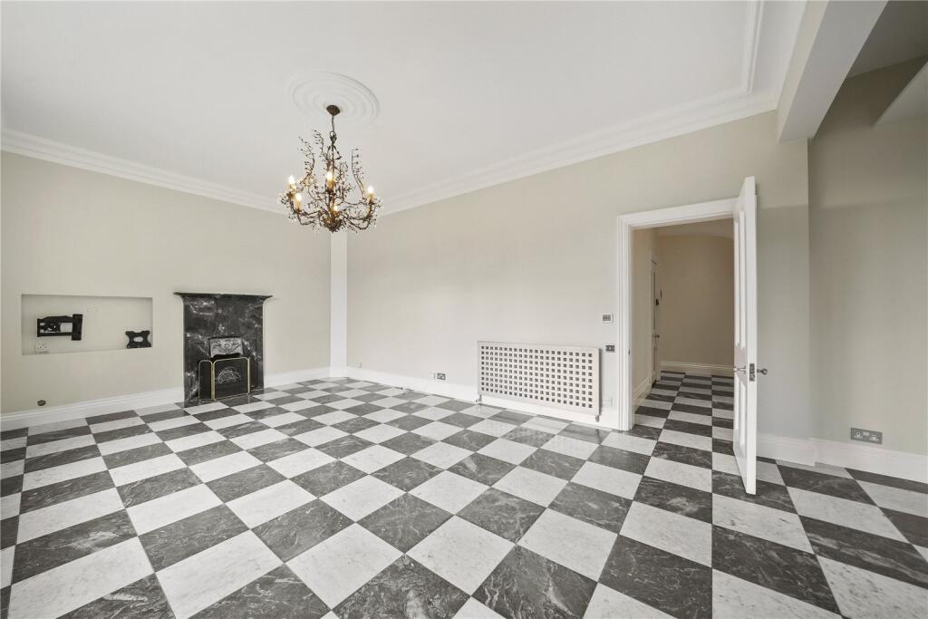 Main image of property: Kidderpore Gardens, 
Hampstead, NW3