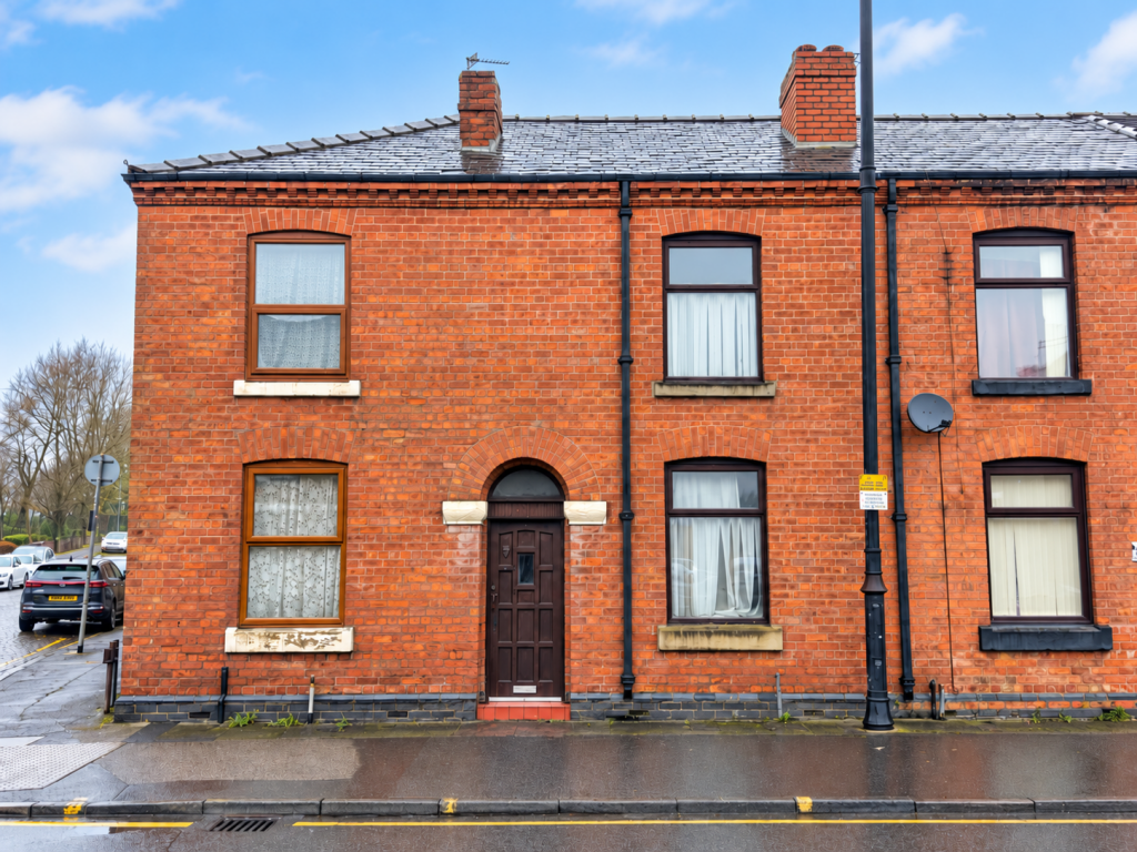 2-bed terraced on 143, Darlington Street East, Wigan, WN1 3EF, Wigan, £79,000