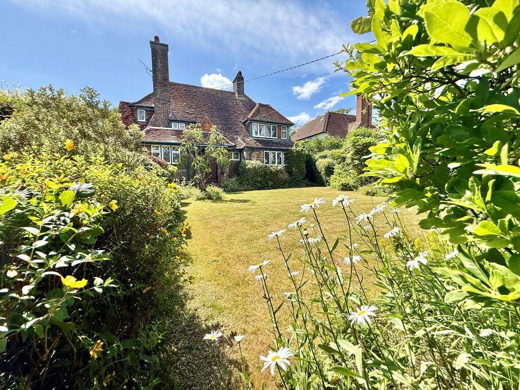 Main image of property: Cuckfield