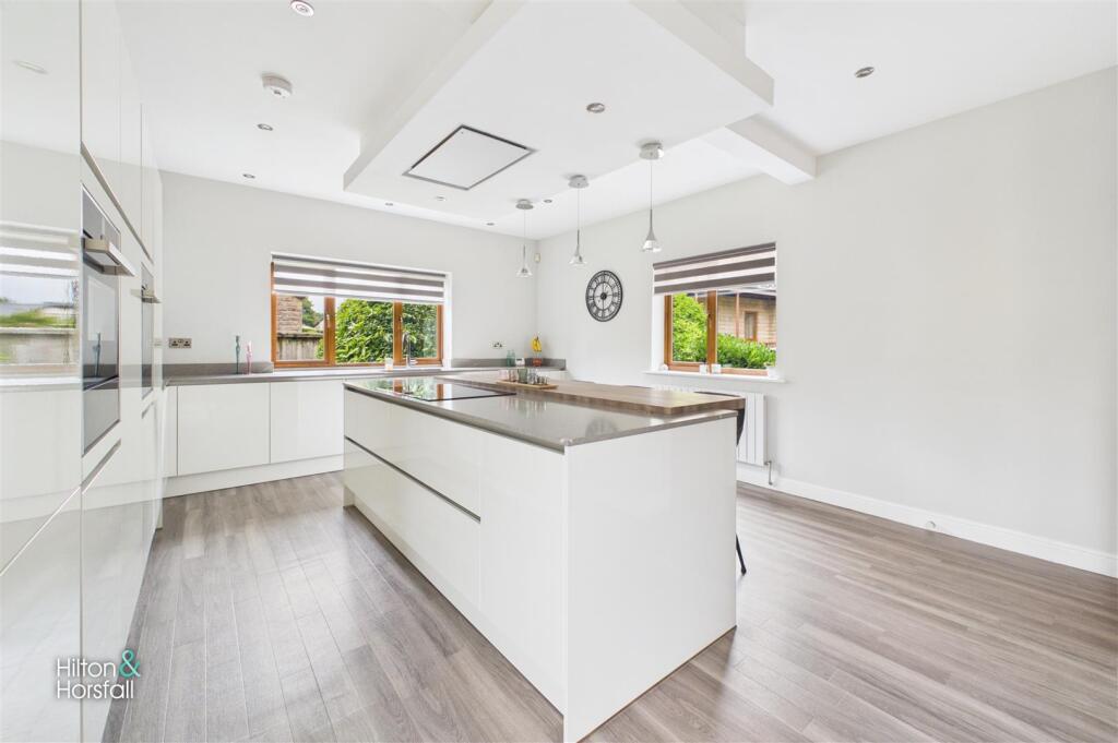 House in Blackburn - View 5