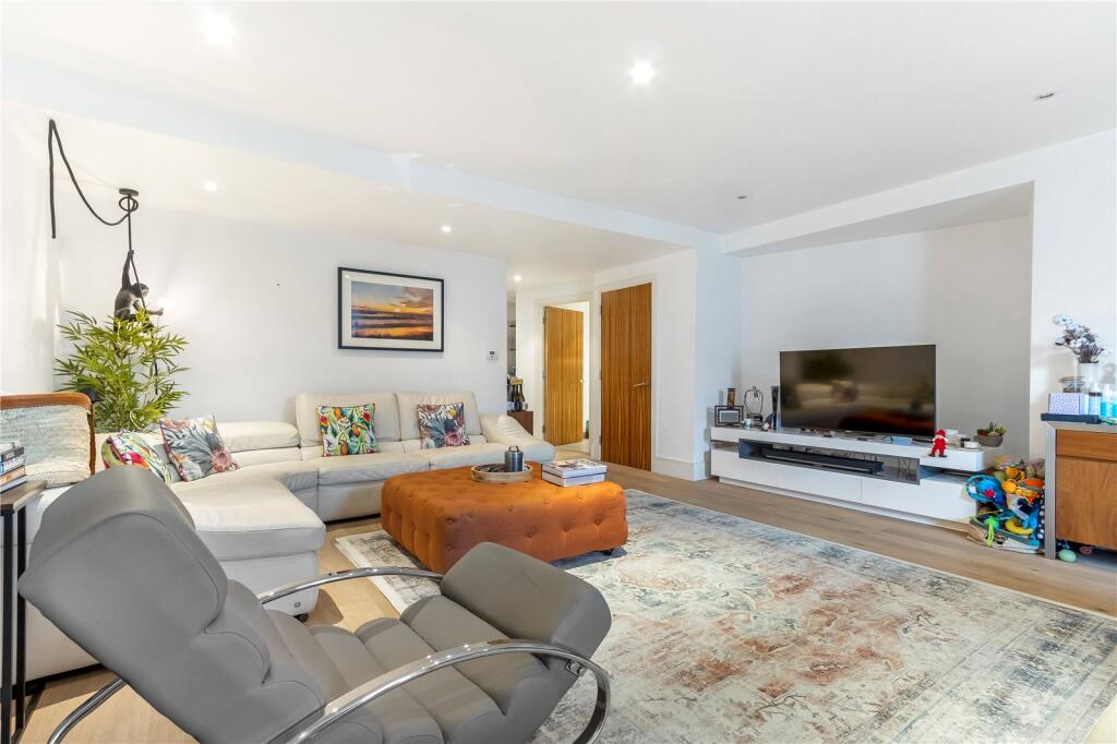 Apartment in London - View 4