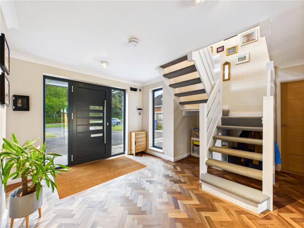 House in Ipswich - View 5